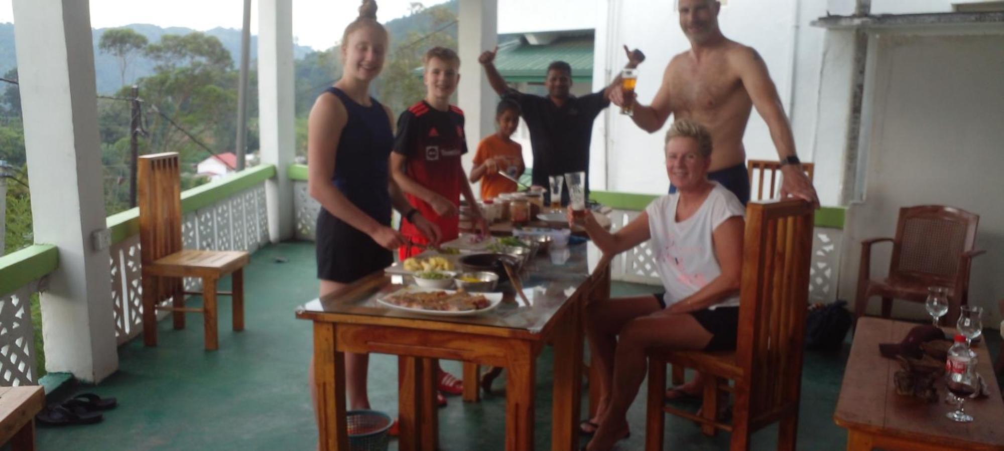 Richard Homestay เอลลา ภายนอก รูปภาพ