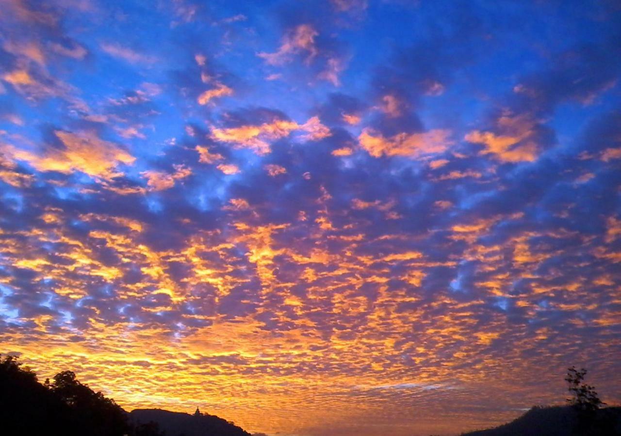 Richard Homestay เอลลา ภายนอก รูปภาพ